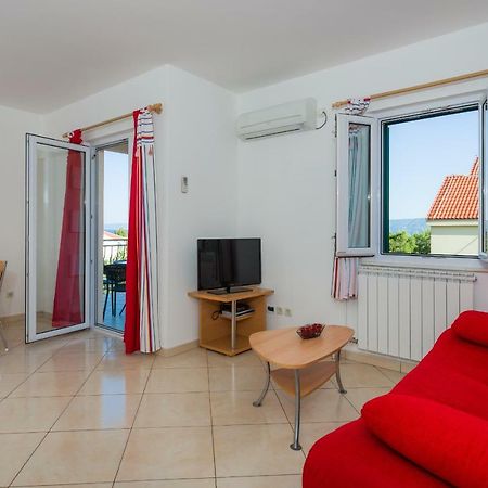 Apartments Villa Vallum Bol Dış mekan fotoğraf