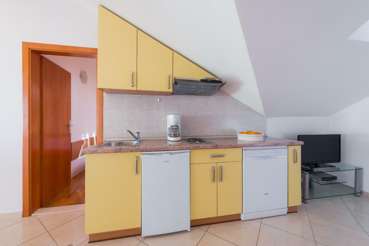 Apartments Villa Vallum Bol Dış mekan fotoğraf