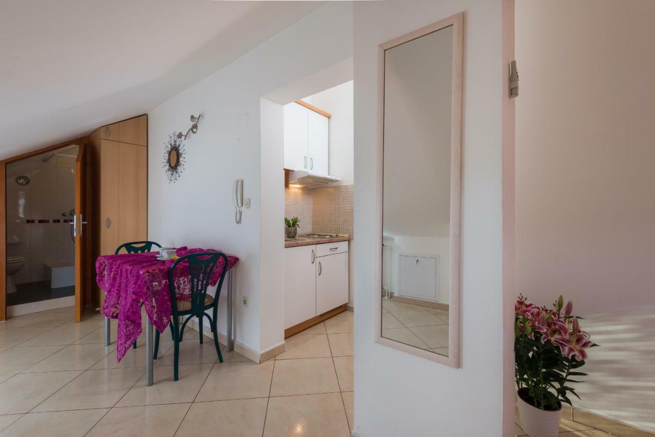 Apartments Villa Vallum Bol Dış mekan fotoğraf