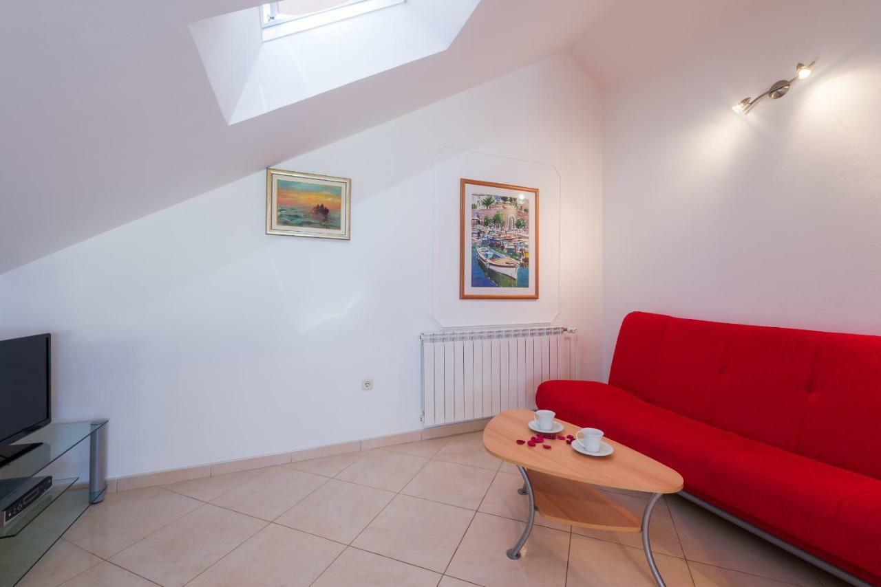 Apartments Villa Vallum Bol Dış mekan fotoğraf