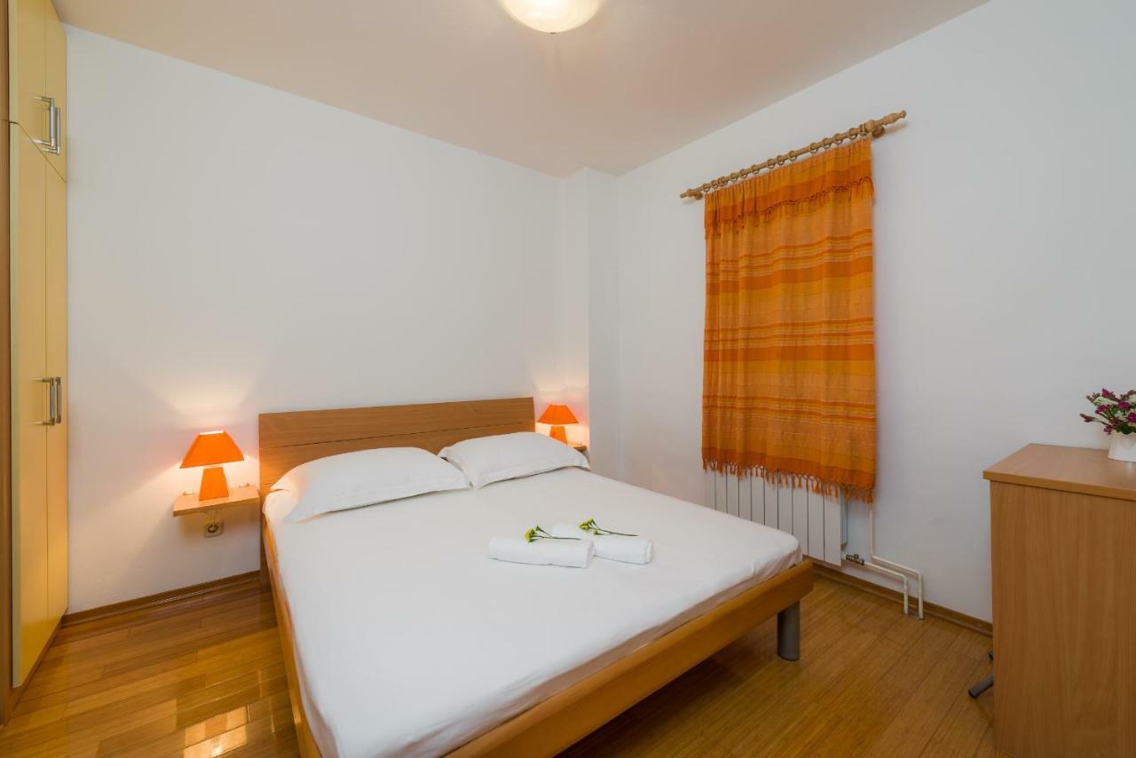 Apartments Villa Vallum Bol Dış mekan fotoğraf