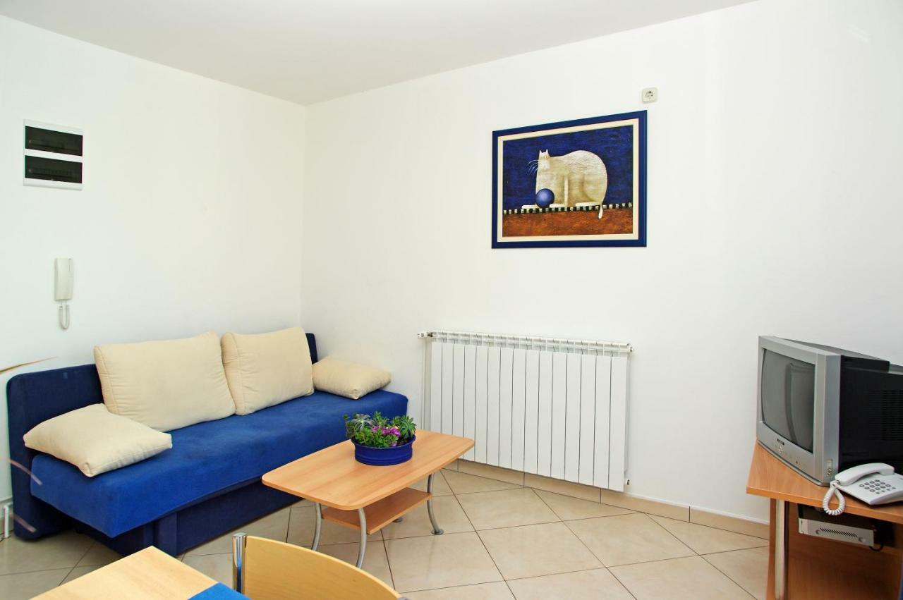 Apartments Villa Vallum Bol Dış mekan fotoğraf