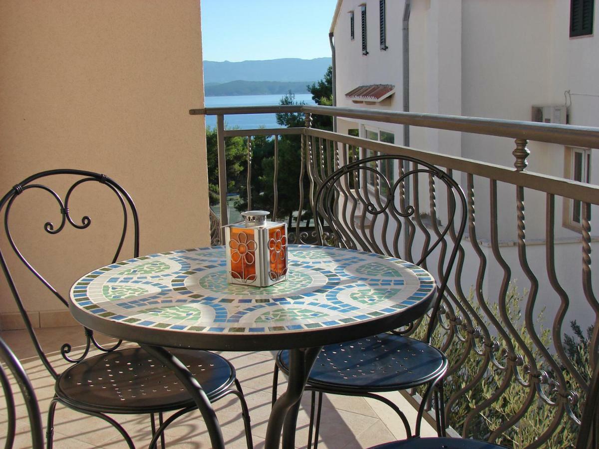 Apartments Villa Vallum Bol Dış mekan fotoğraf
