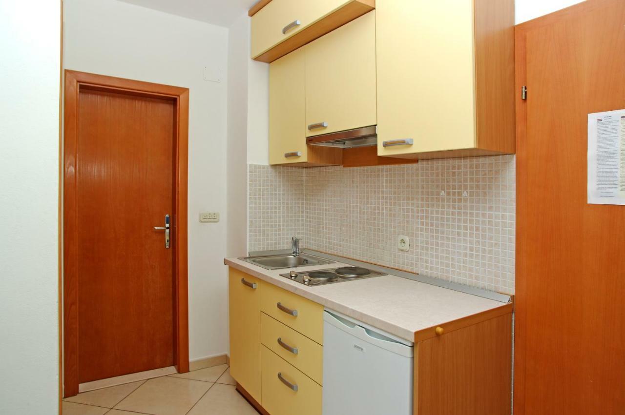 Apartments Villa Vallum Bol Dış mekan fotoğraf